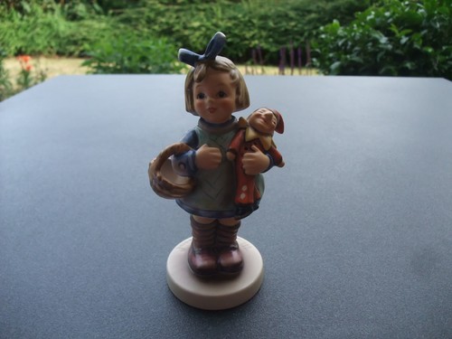Figurine bombi 422 - what, now