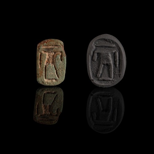 Sigillo egizio con figura